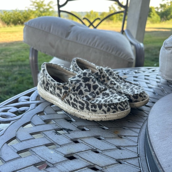 Hey dude slip ons - Picture 1 of 1